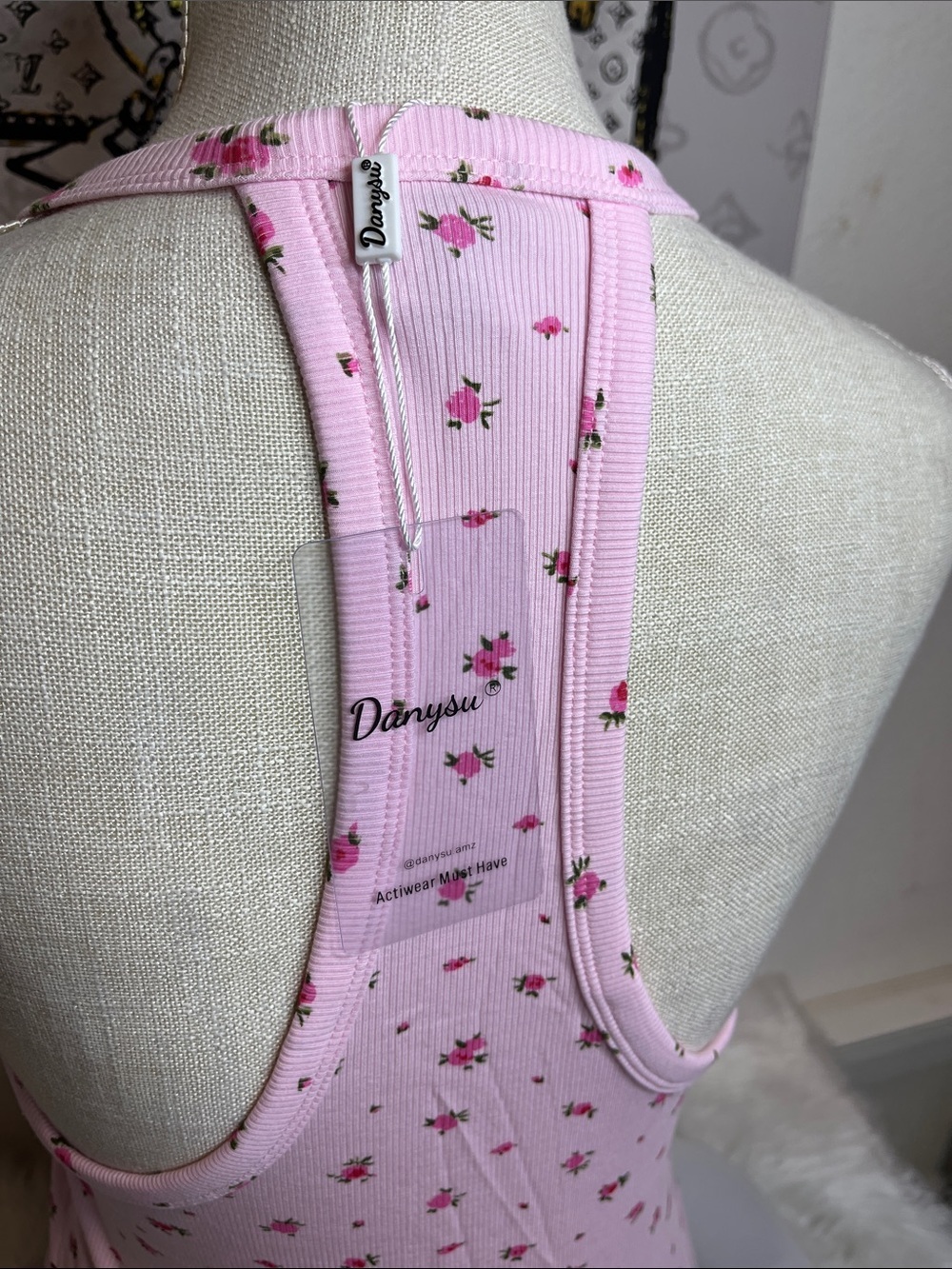 Light Pink Floral Ribbed V-Neck Cami - Picture 3 of 6